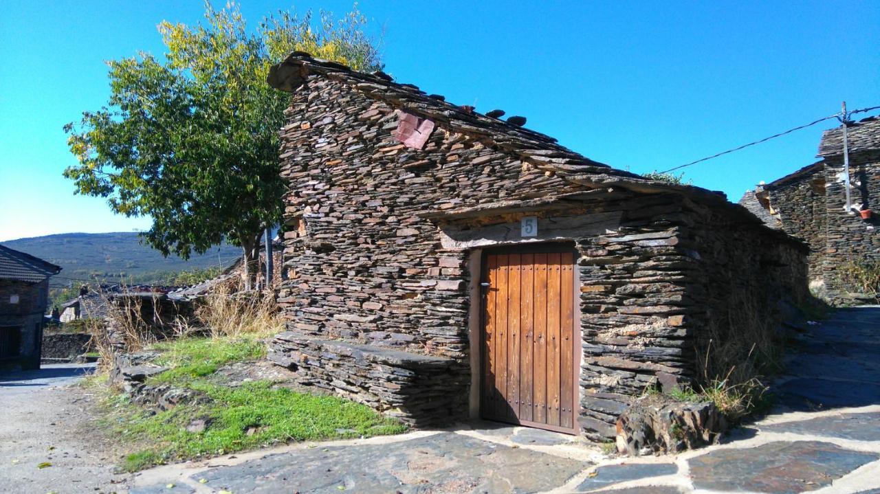 La Pizarra Negra Guest House Campillejo Bagian luar foto
